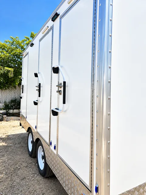 Exterior doors on a combination trailer