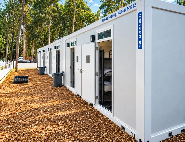 Accommodation unit exterior with separate entry doors