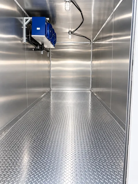 Stainless steel cold-storage walls and floor