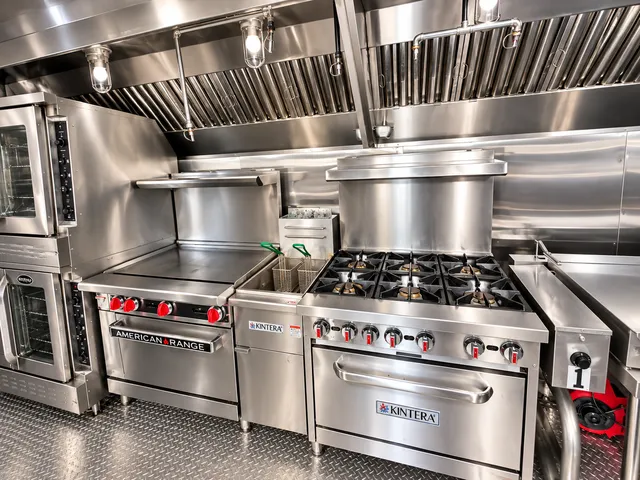 Commercial range, fryer, and griddle cooking line